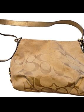 Coach Signature C Jacquard Shoulder Bag & Black Wallet Set Beige Tan
